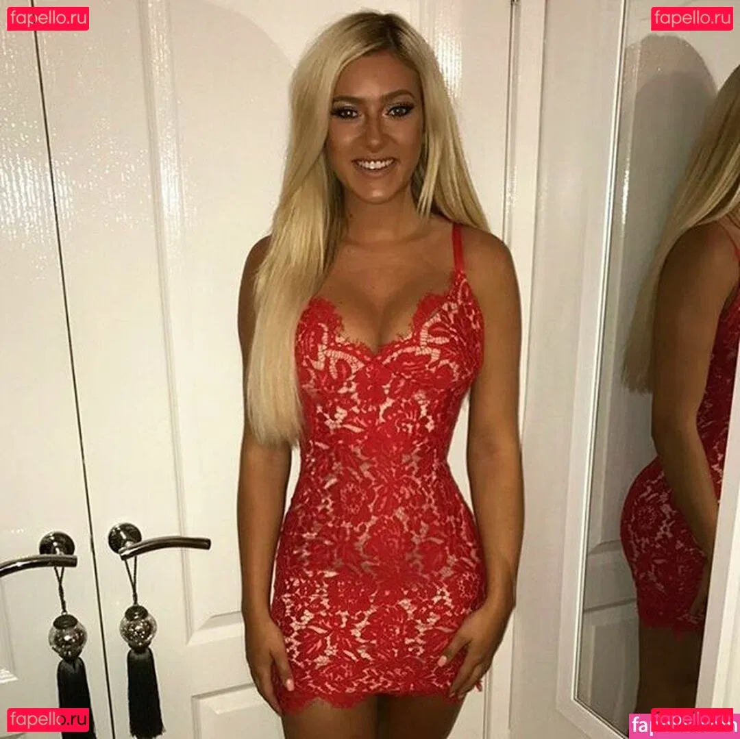 Hannah Sharpe Onlyfans Photo Gallery 