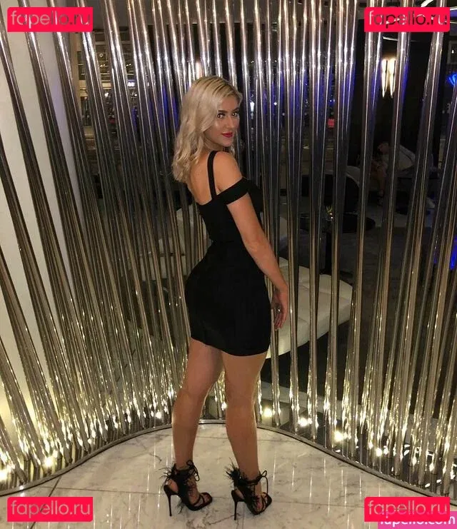 Hannah Sharpe Onlyfans Photo Gallery 