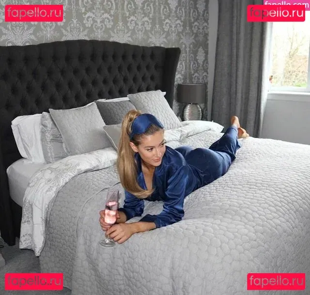 Hannah Sharpe Onlyfans Photo Gallery 