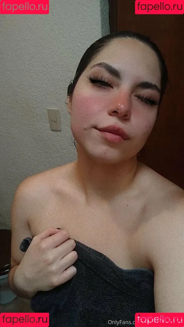 crimson_ghoul Onlyfans Photo Gallery 