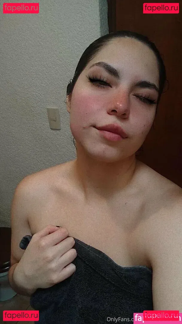 crimson_ghoul Onlyfans Photo Gallery 