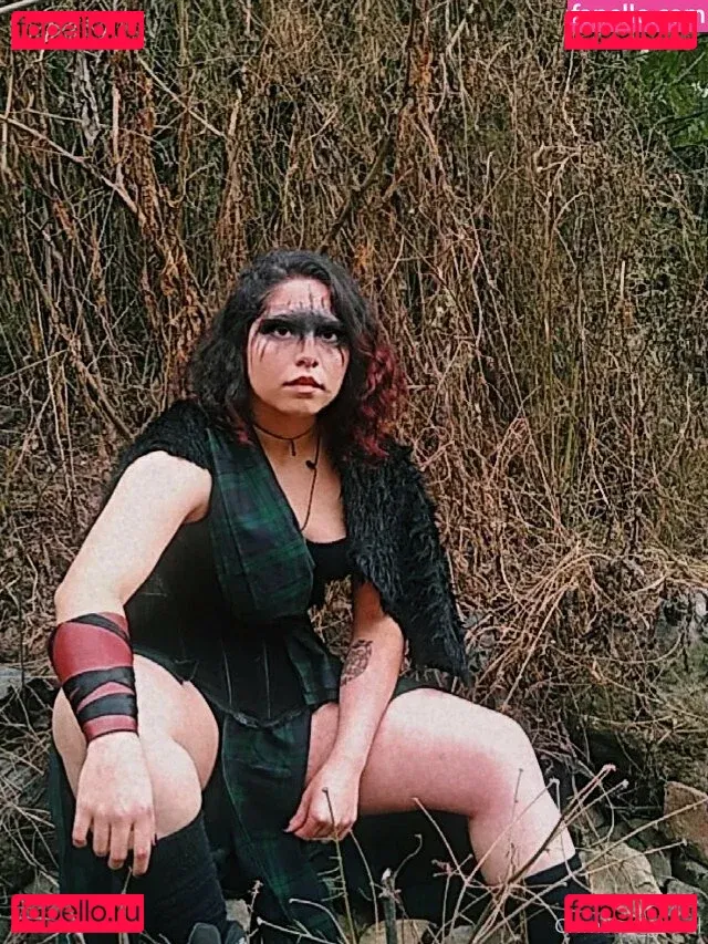 crimson_ghoul Onlyfans Photo Gallery 