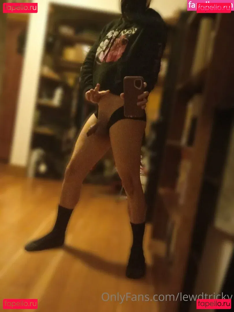 lewdtricky Onlyfans Photo Gallery 