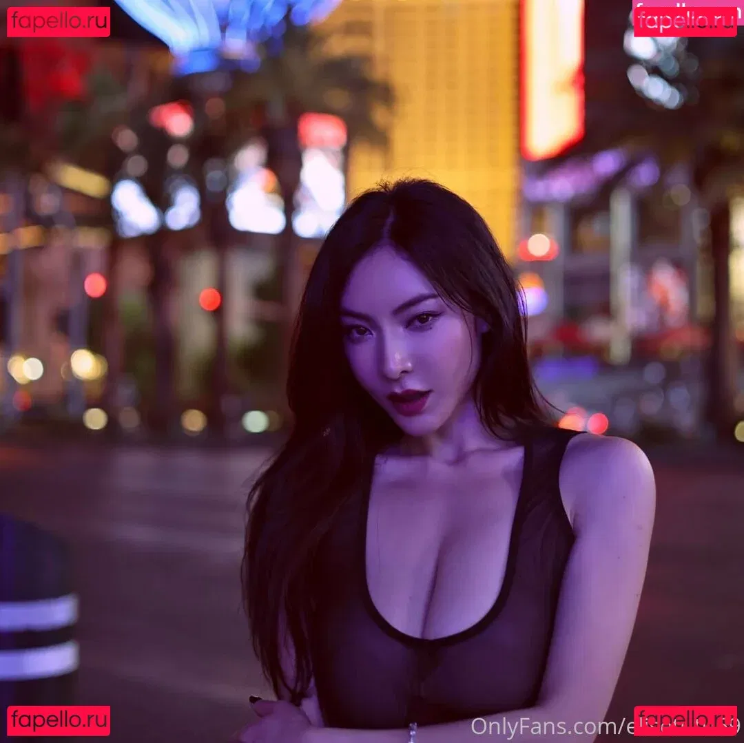 elisetutu69 Onlyfans Photo Gallery 