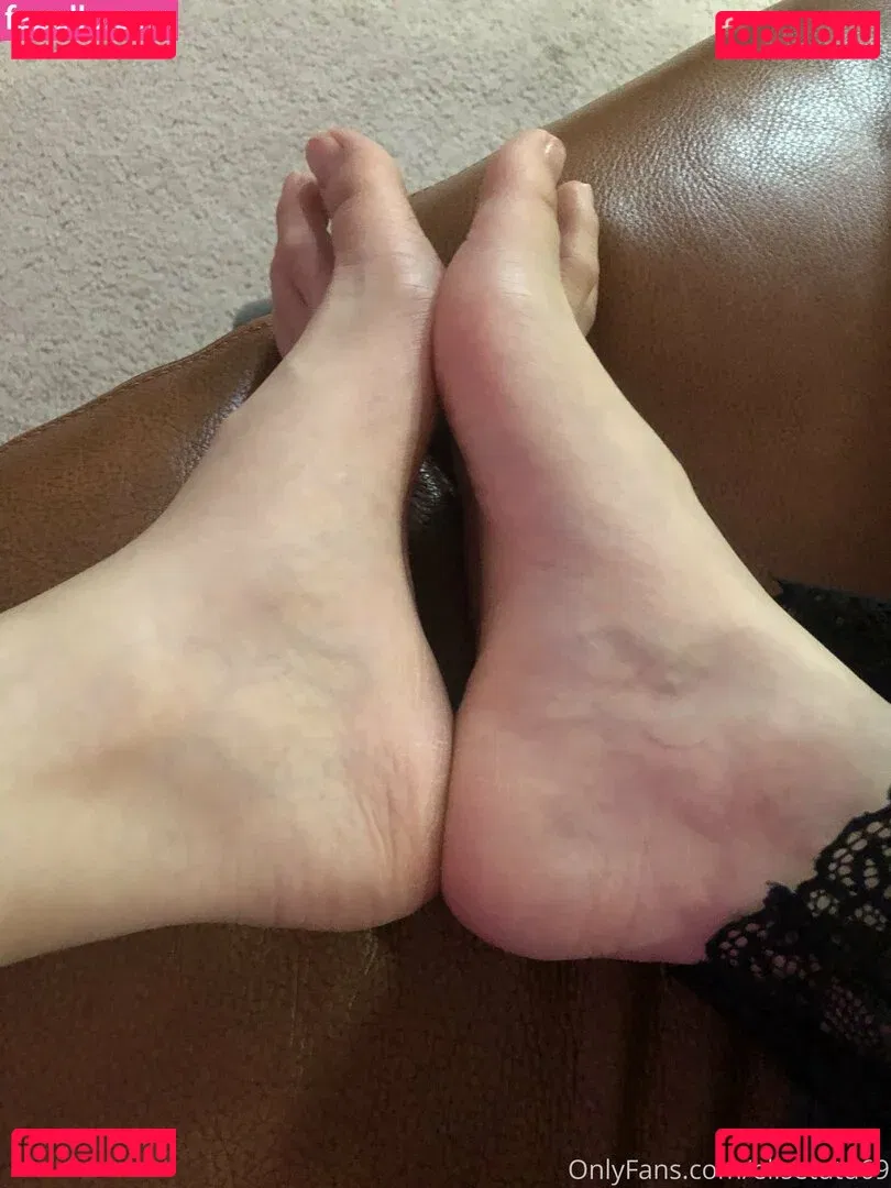 elisetutu69 Onlyfans Photo Gallery 