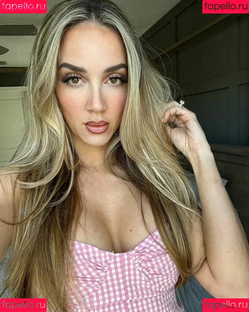 Chelsea Green Onlyfans Photo Gallery 