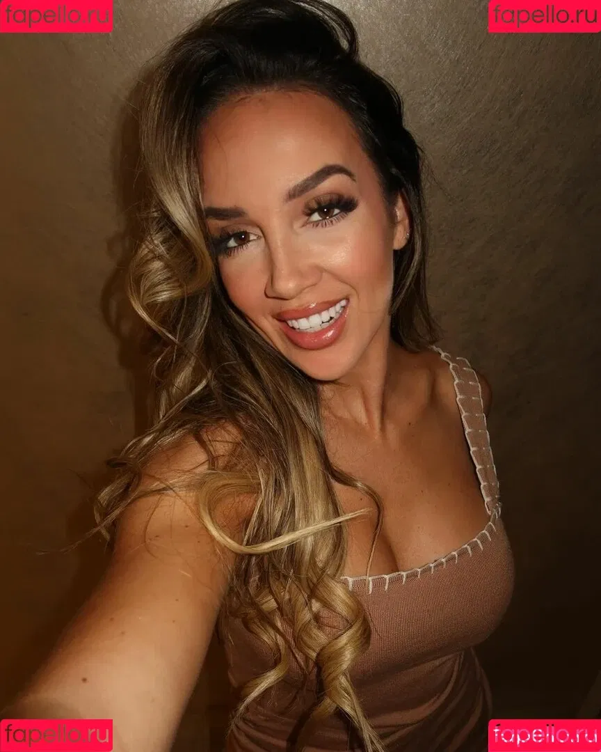 Chelsea Green Onlyfans Photo Gallery 