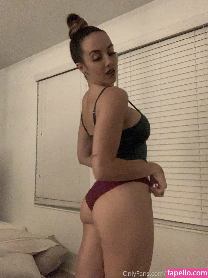Chelsea Green Onlyfans Photo Gallery 