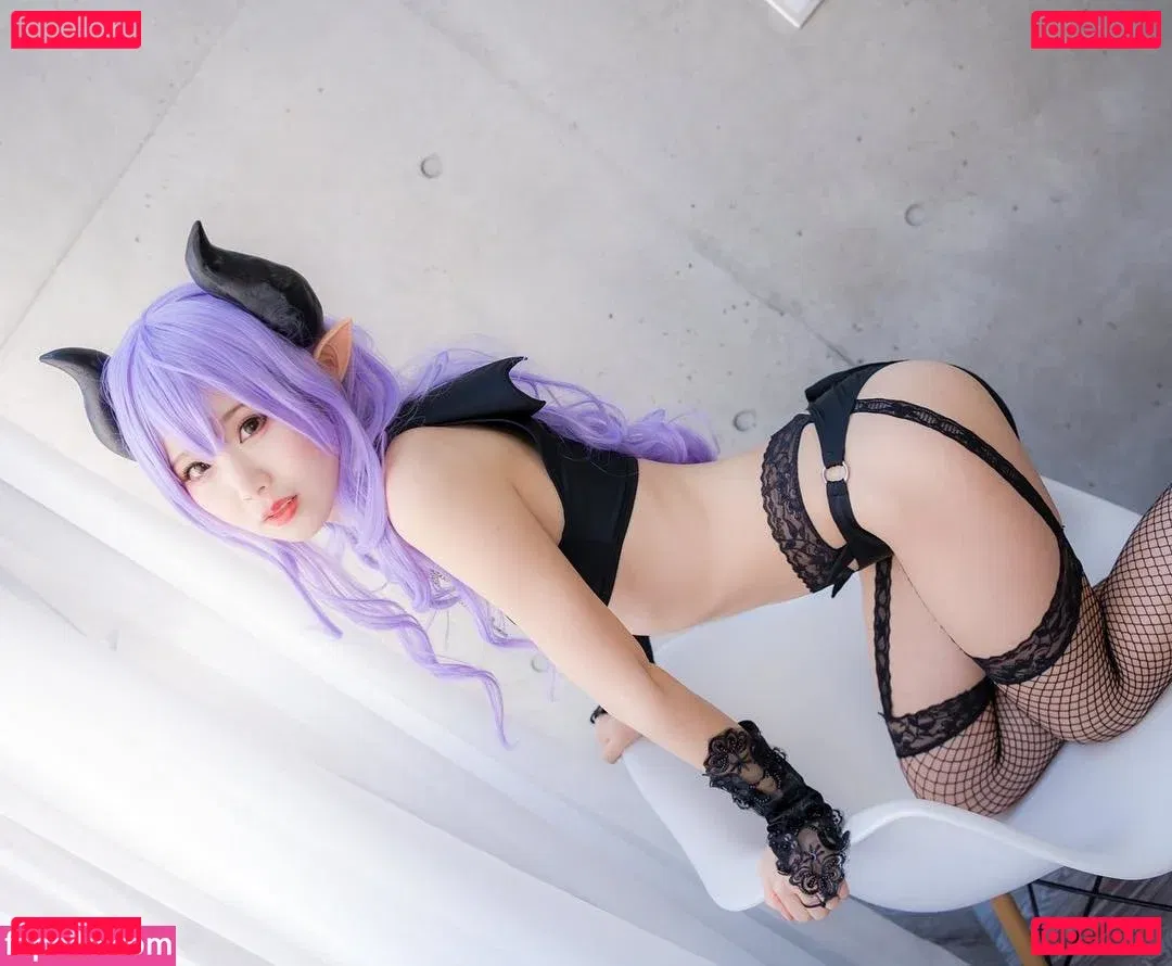 Kurasaka Kururu Onlyfans Photo Gallery 