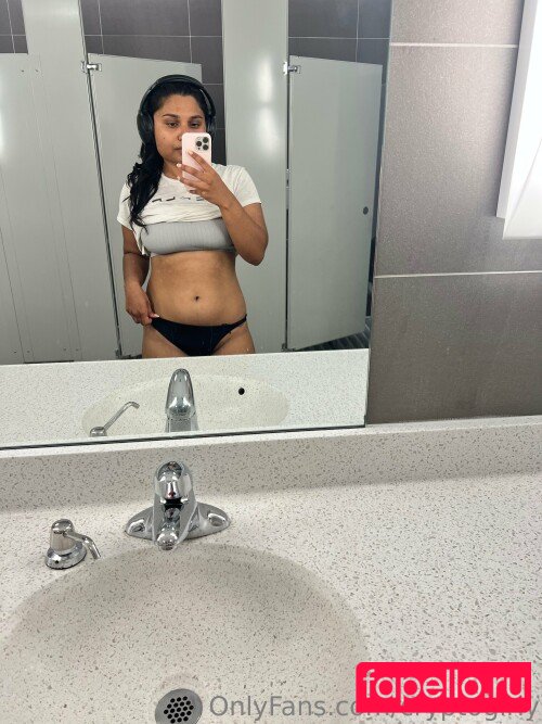 Miss Patel Nude Onlyfans Photo 34