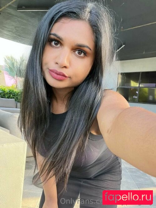 Miss Patel Nude Onlyfans Photo 18