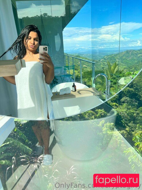 Miss Patel Nude Onlyfans Photo 12