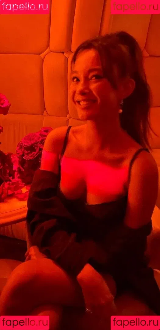 Lilychee Onlyfans Photo Gallery 