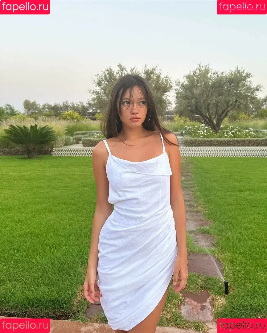 Lilychee Onlyfans Photo Gallery 