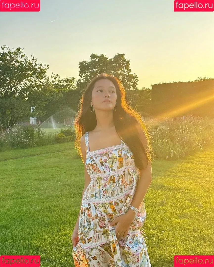 Lilychee Onlyfans Photo Gallery 