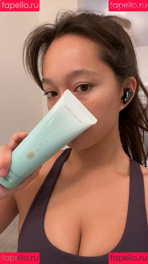 Lilychee Onlyfans Photo Gallery 