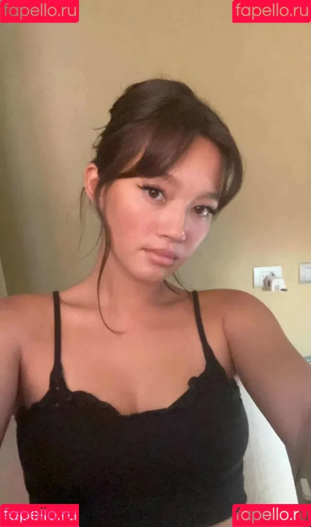 Lilychee Onlyfans Photo Gallery 