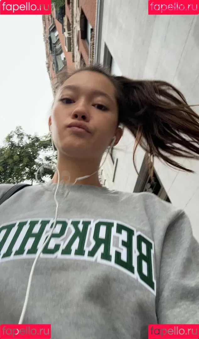 Lilychee Onlyfans Photo Gallery 