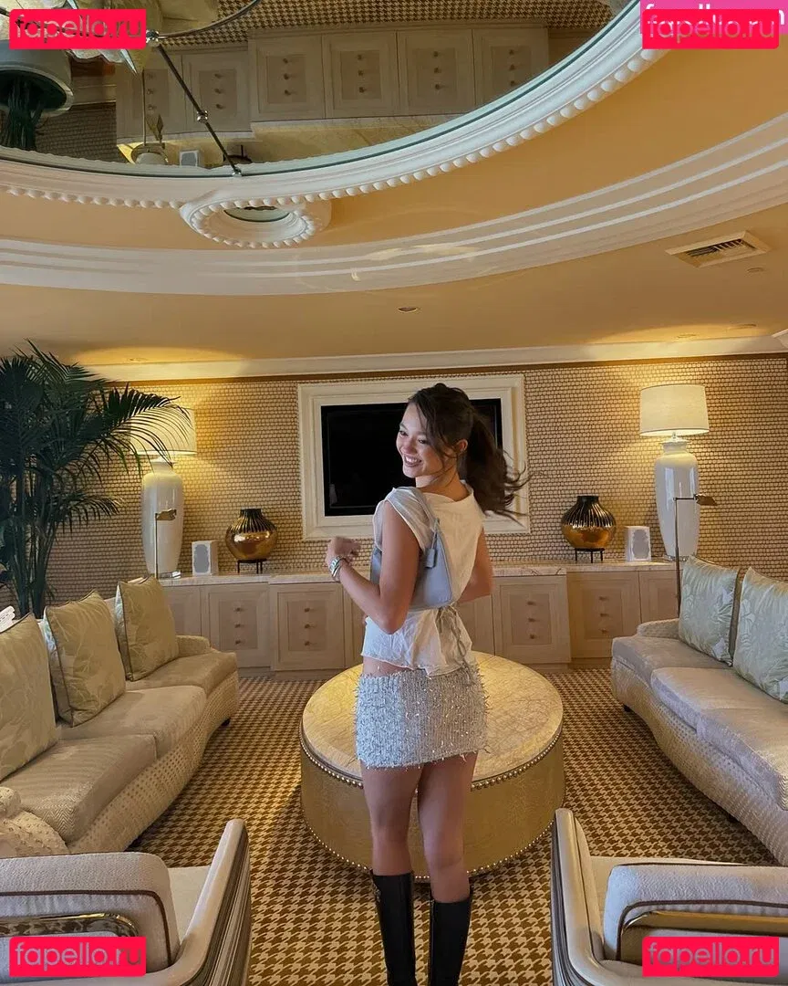 Lilychee Onlyfans Photo Gallery 