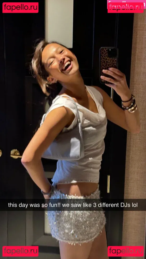 Lilychee Onlyfans Photo Gallery 