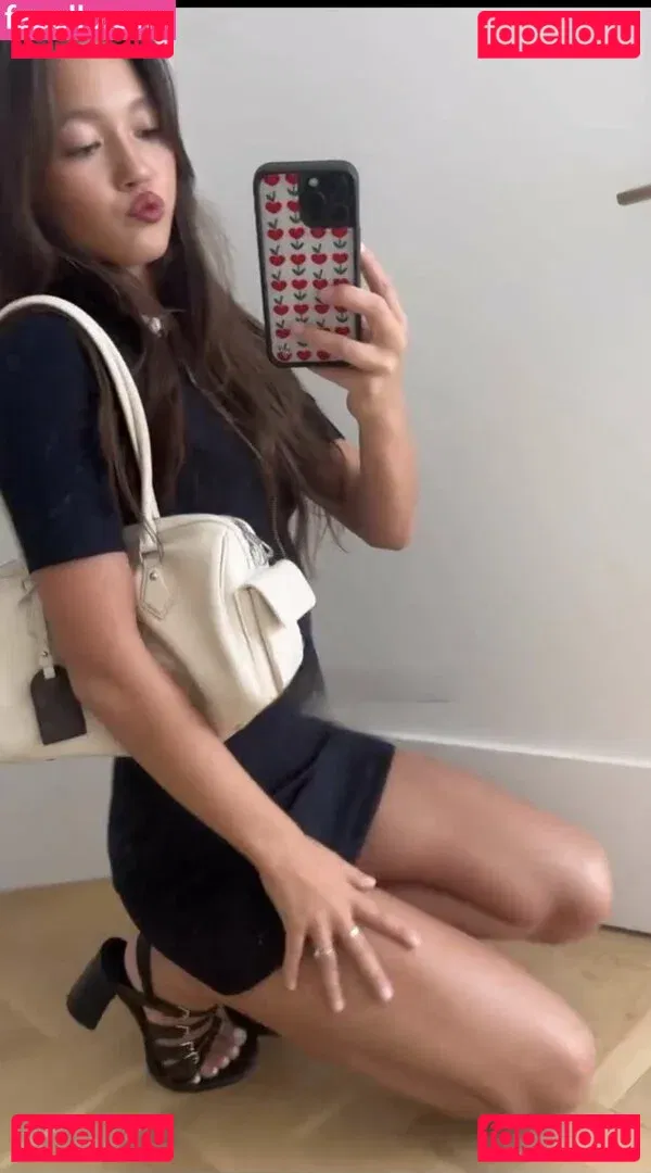 Lilychee Onlyfans Photo Gallery 