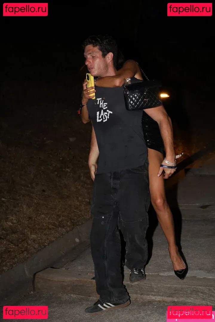 Lilychee Onlyfans Photo Gallery 