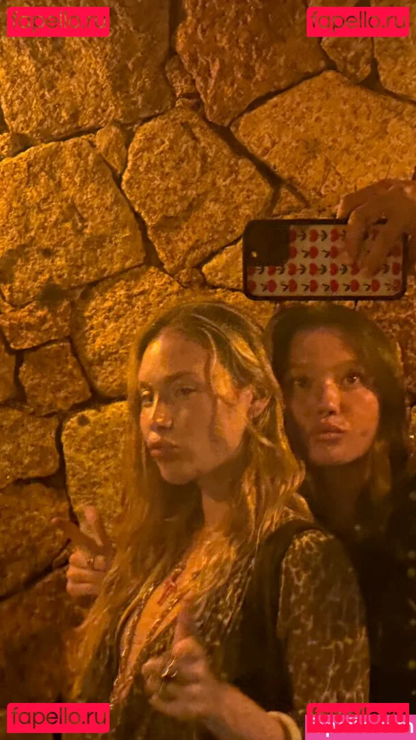 Lilychee Onlyfans Photo Gallery 