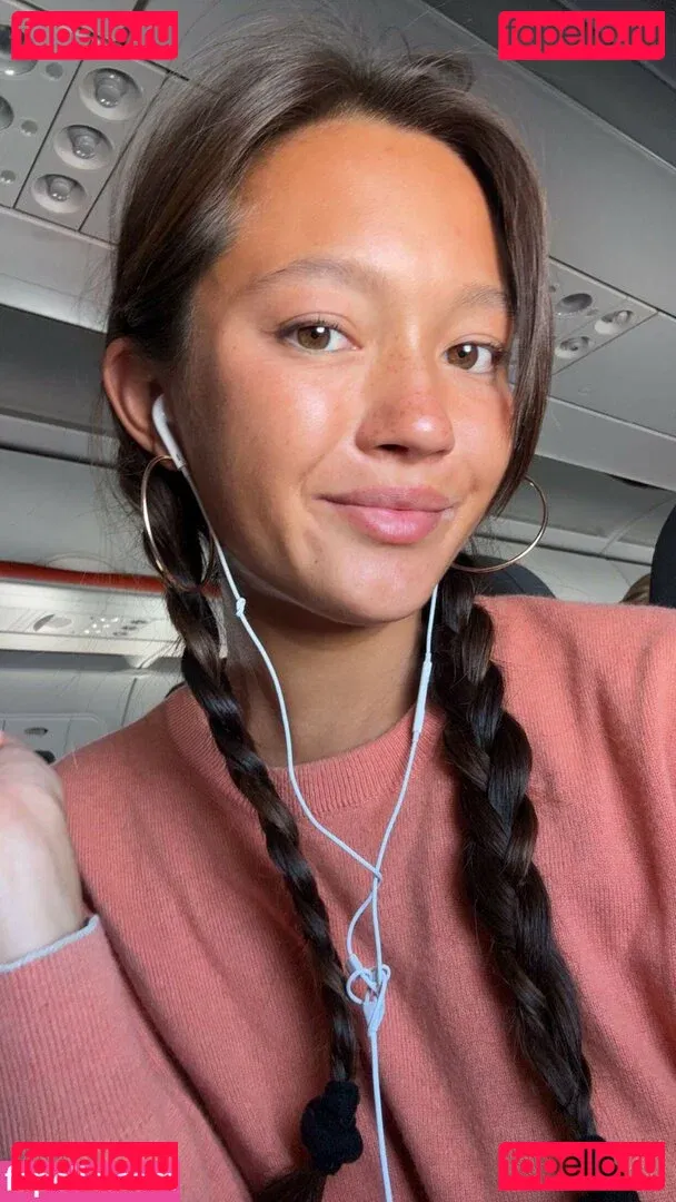 Lilychee Onlyfans Photo Gallery 