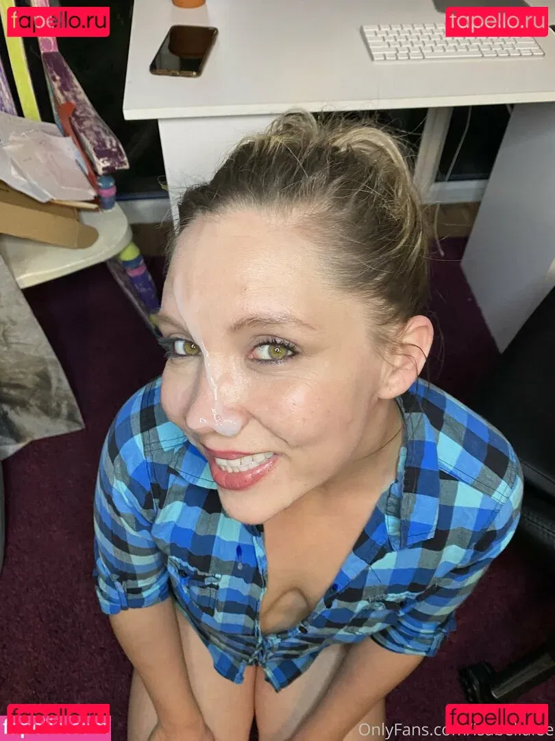 Isabella Lee Onlyfans Photo Gallery 