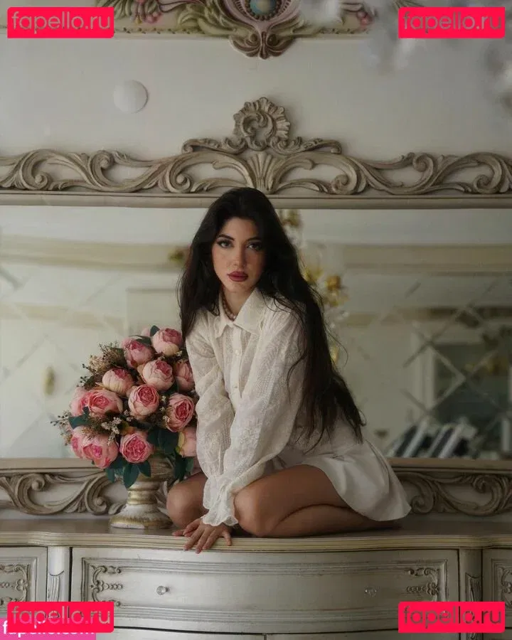 yoursoulmate.meri Onlyfans Photo Gallery 