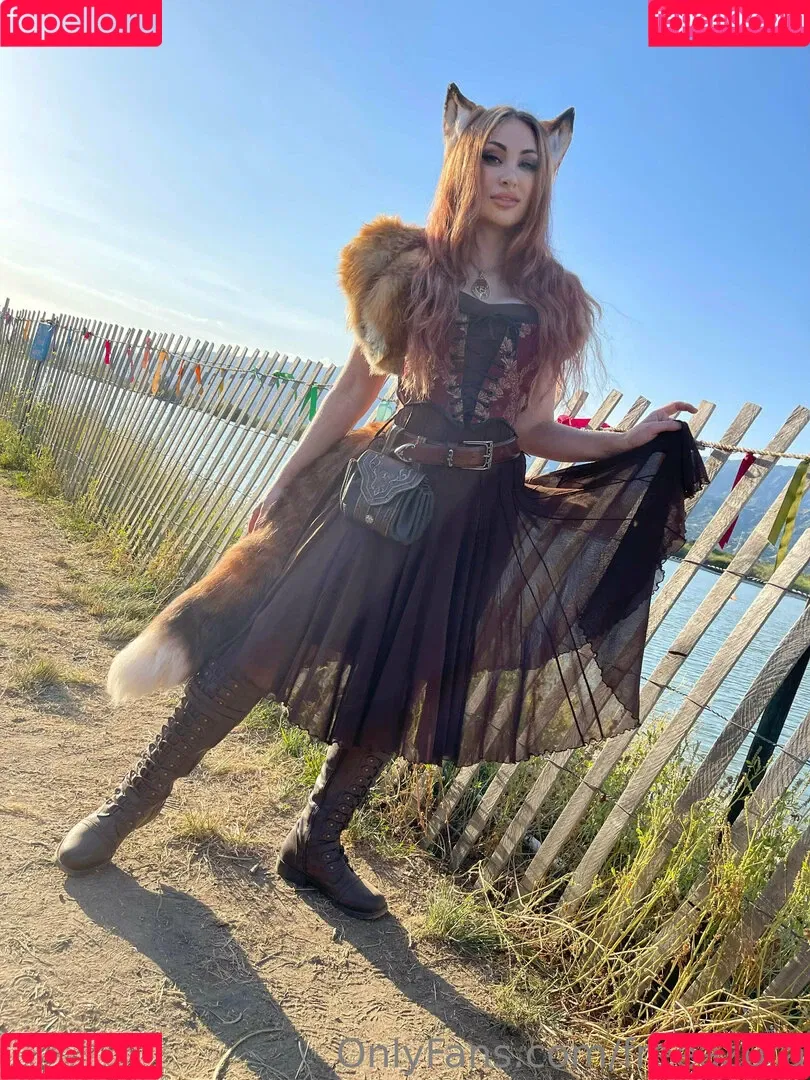 freeazura Onlyfans Photo Gallery 