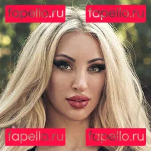 freeazura Onlyfans Photo Gallery 