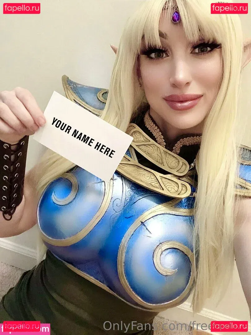 freeazura Onlyfans Photo Gallery 