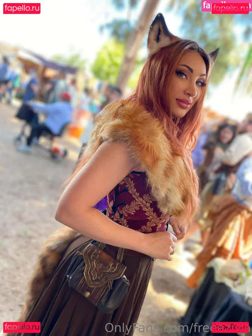 freeazura Onlyfans Photo Gallery 