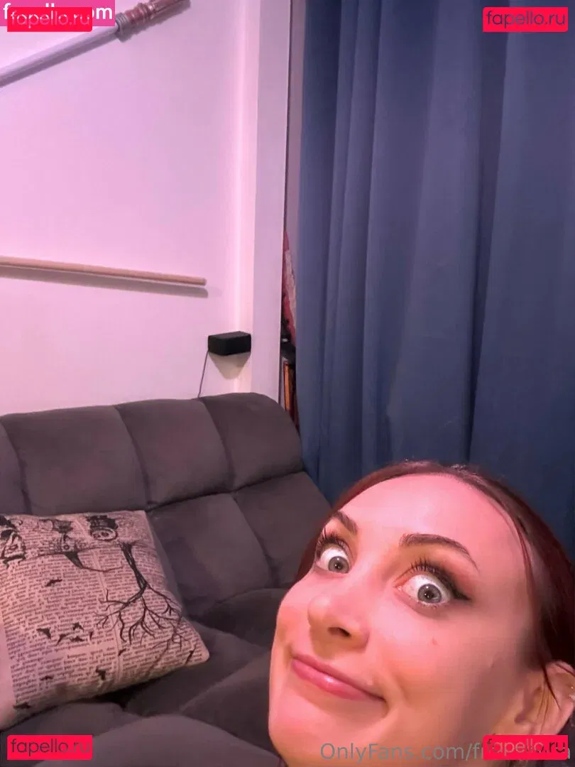 freeazura Onlyfans Photo Gallery 