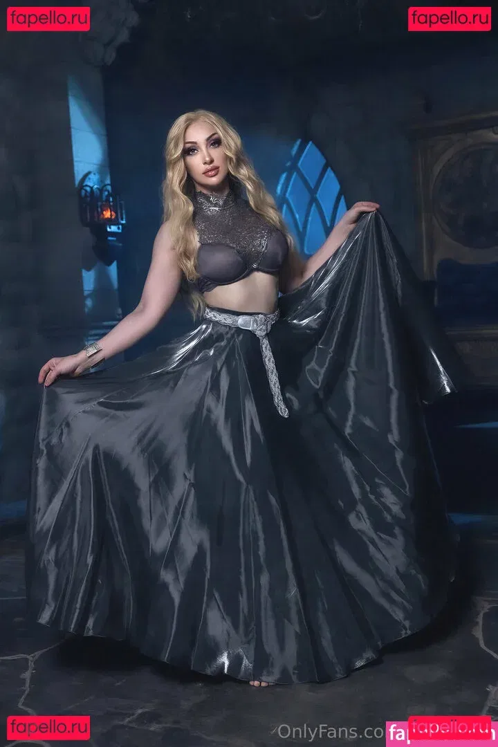 freeazura Onlyfans Photo Gallery 