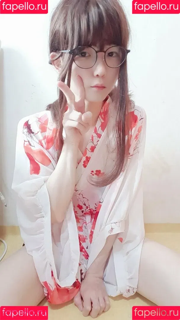 ywzzz Onlyfans Photo Gallery 
