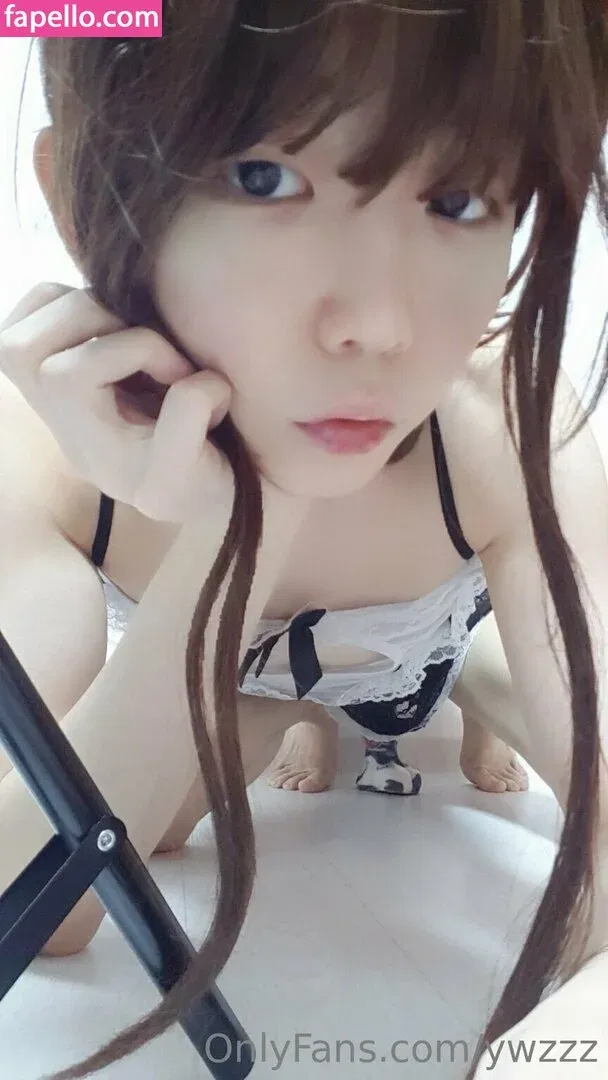 ywzzz Onlyfans Photo Gallery 