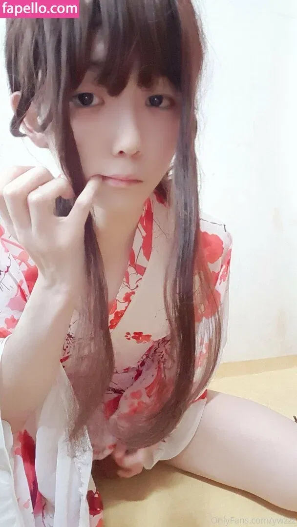 ywzzz Onlyfans Photo Gallery 