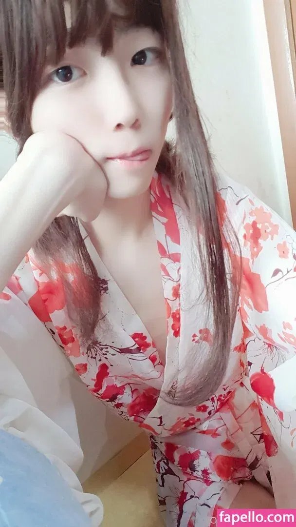 ywzzz Onlyfans Photo Gallery 