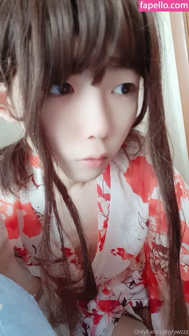 ywzzz Onlyfans Photo Gallery 