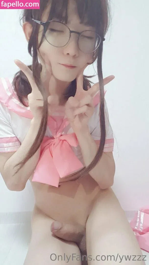 ywzzz Onlyfans Photo Gallery 