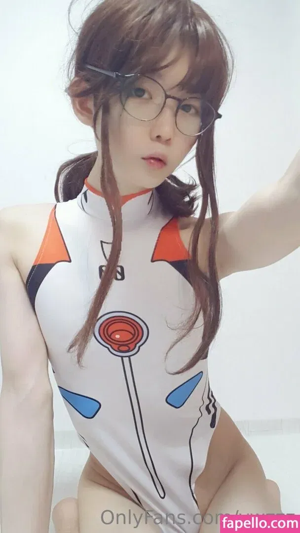 ywzzz Onlyfans Photo Gallery 