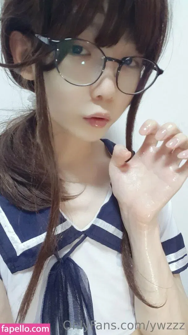 ywzzz Onlyfans Photo Gallery 