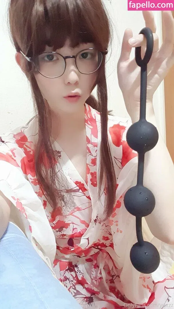 ywzzz Onlyfans Photo Gallery 