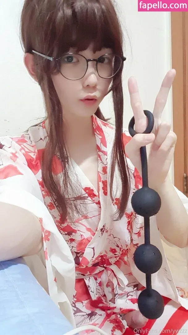 ywzzz Onlyfans Photo Gallery 