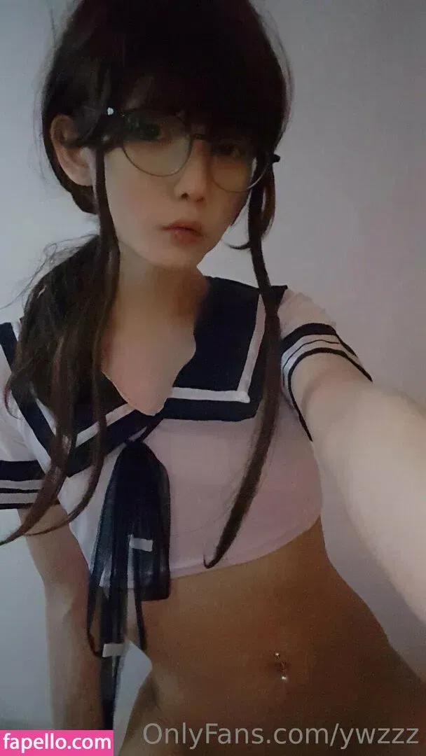 ywzzz Onlyfans Photo Gallery 