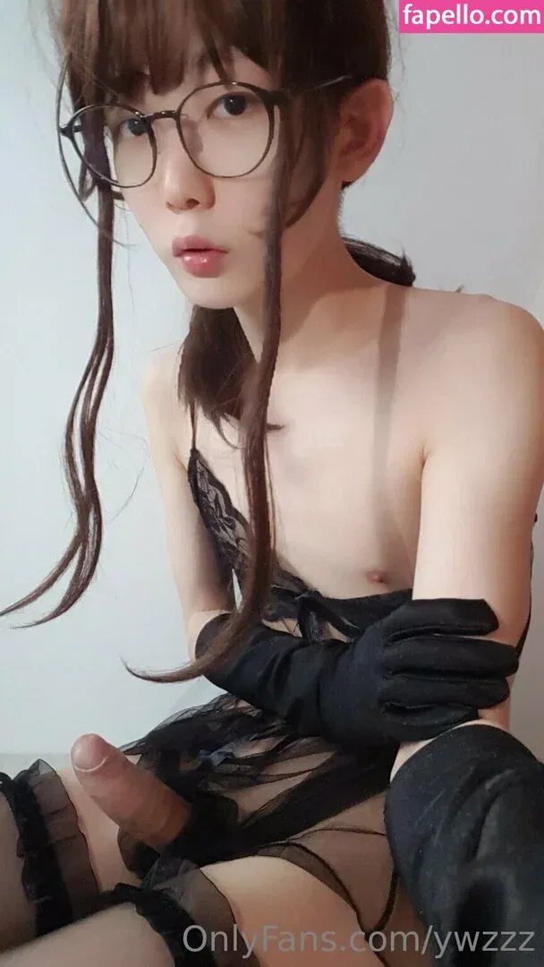 ywzzz Onlyfans Photo Gallery 