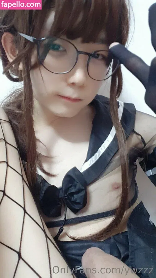 ywzzz Onlyfans Photo Gallery 