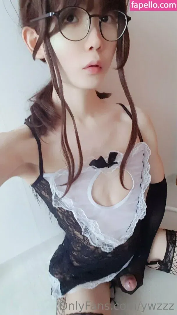 ywzzz Onlyfans Photo Gallery 